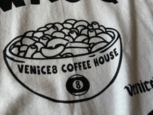 画像をギャラリービューアに読み込む, VENICE8 COFFEE HOUSE® "MAC & CHEESE" T-SHIRT SOUVENIR PRODUCTS