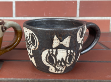 画像をギャラリービューアに読み込む, 沖縄・読谷村 工房十鶴 (jikkaku) × VENICE8 COFFEE HOUSE 別注 やちむん マグカップ