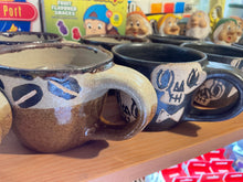 画像をギャラリービューアに読み込む, 沖縄・読谷村 工房十鶴 (jikkaku) × VENICE8 COFFEE HOUSE 別注 やちむん マグカップ